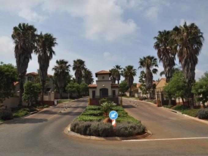 2 Bedroom Simplex to Rent in Moreletapark - Property to rent - MR692944
