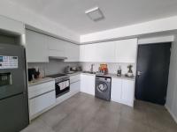  of property in Bloubergstrand