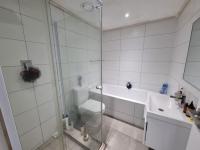  of property in Bloubergstrand