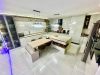  of property in Winchester Hills