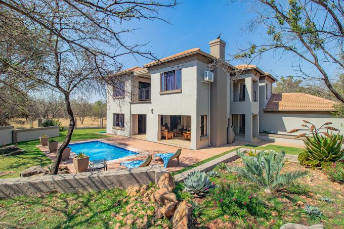 4 Bedroom House for Sale For Sale in Leeuwfontein Estates - MR692972
