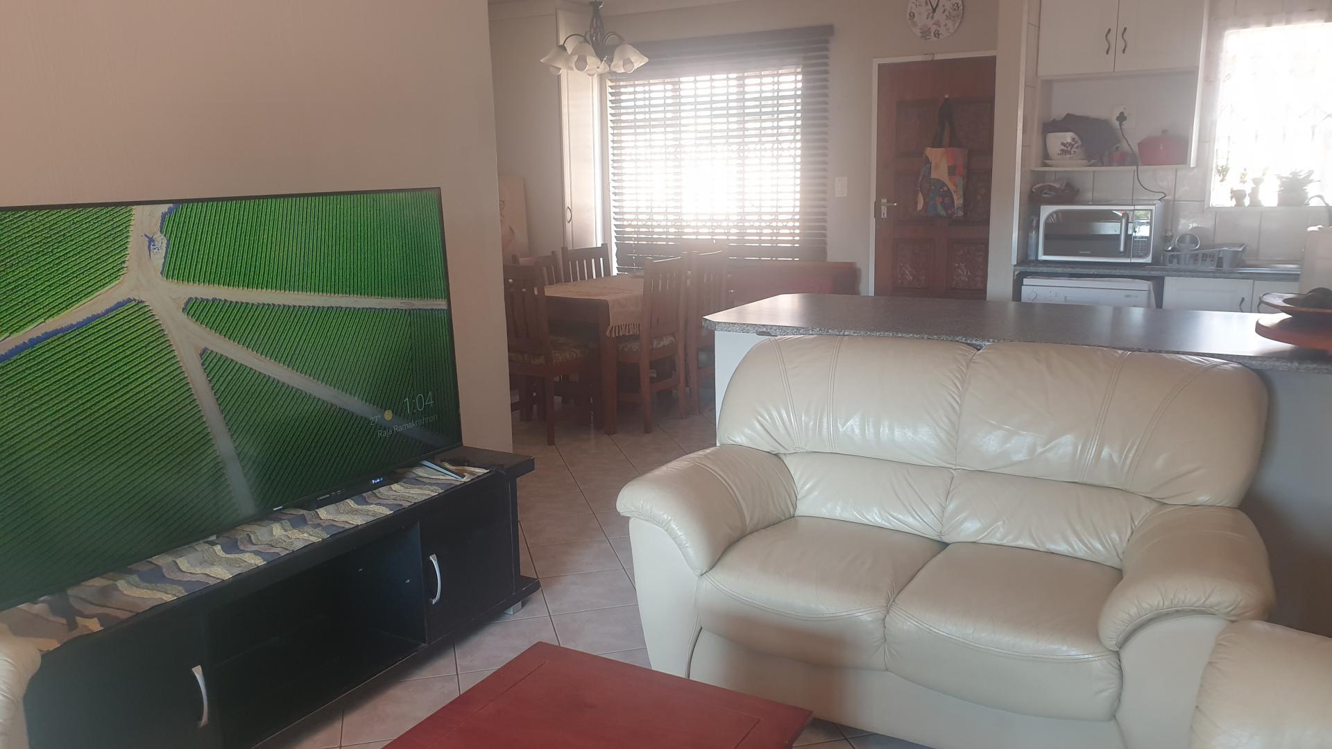  of property in Rooihuiskraal North