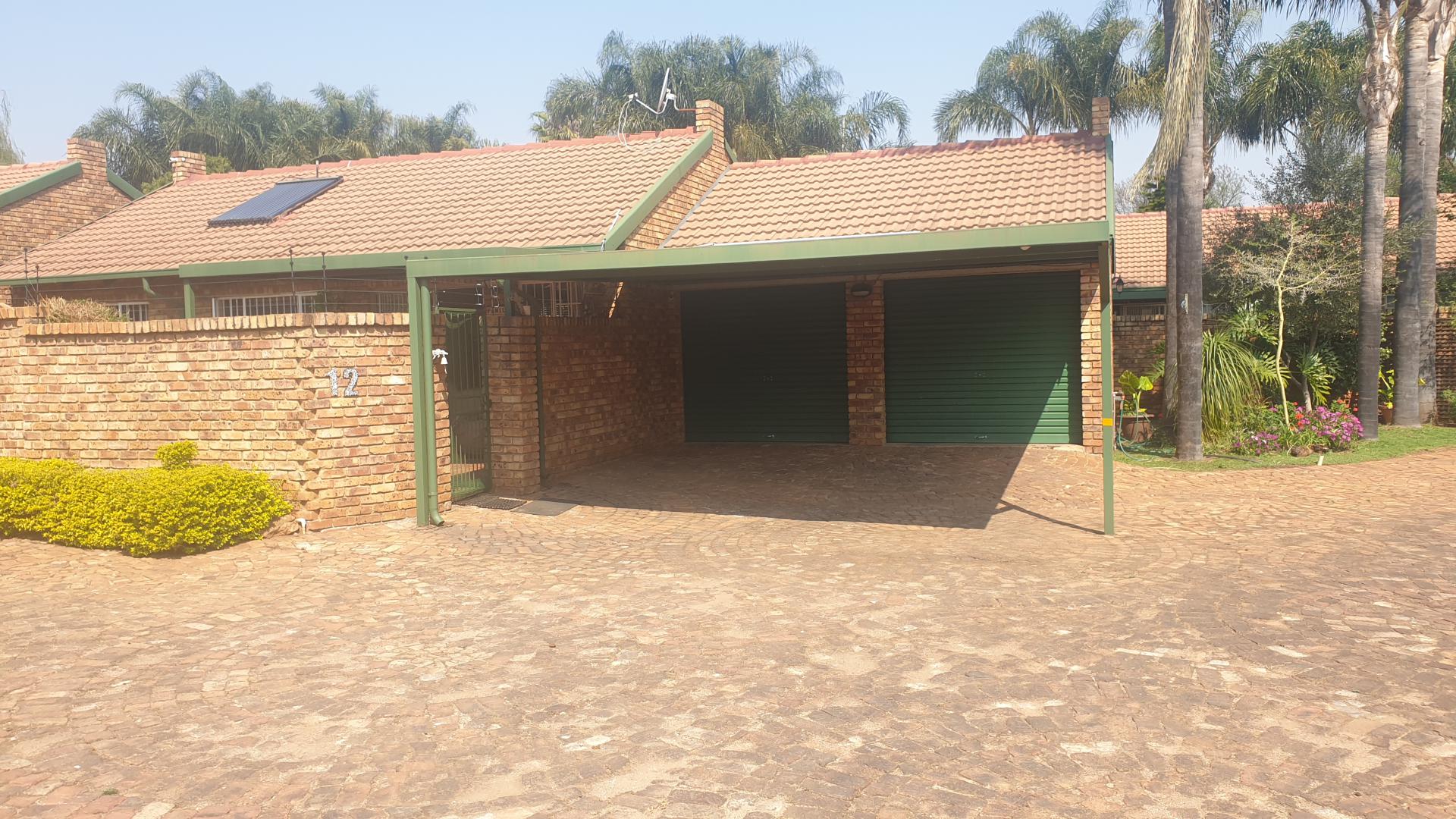  of property in Rooihuiskraal North