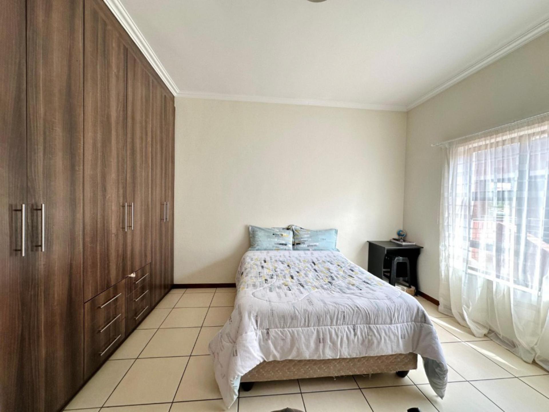  of property in Elandspark