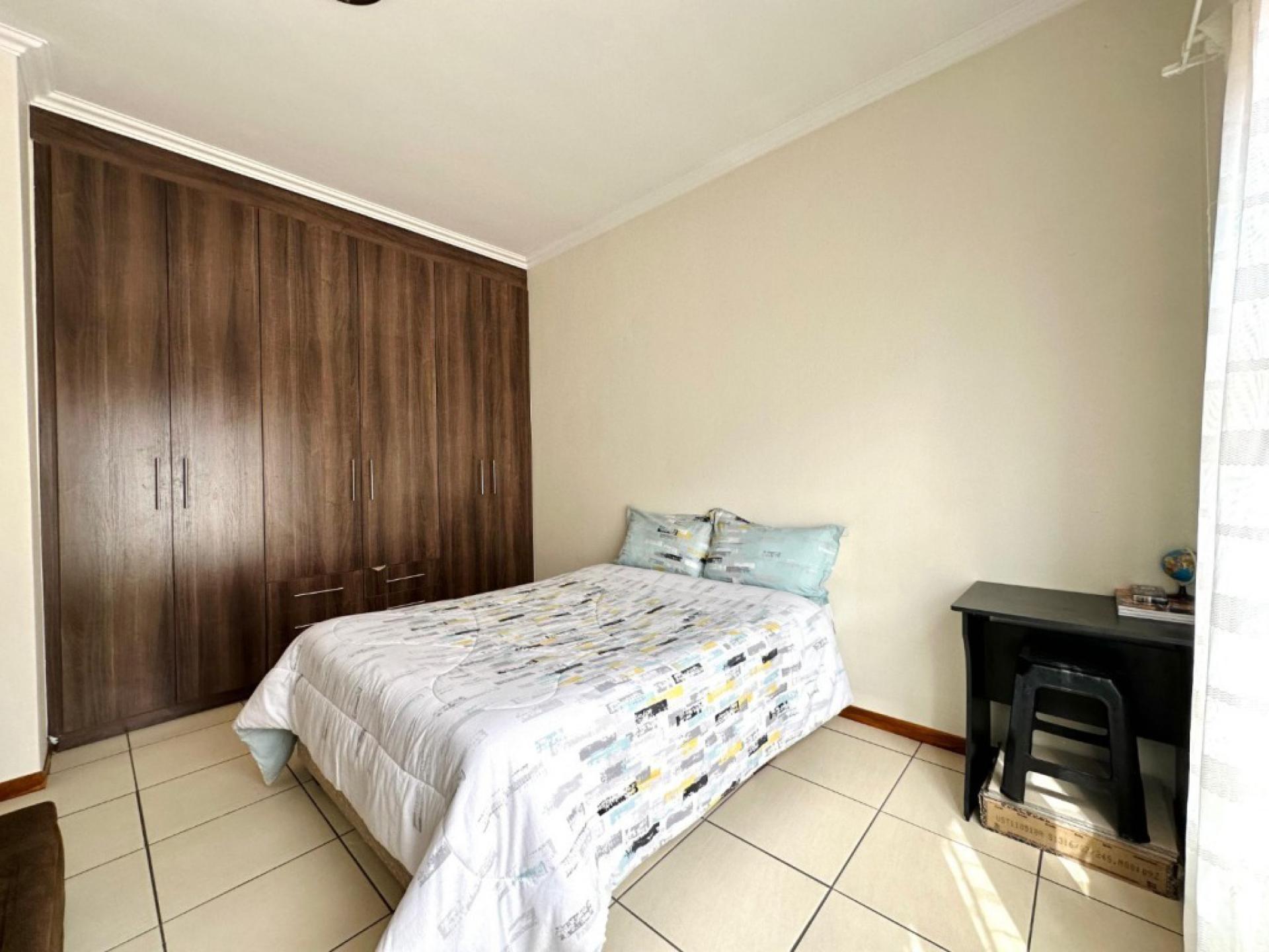  of property in Elandspark