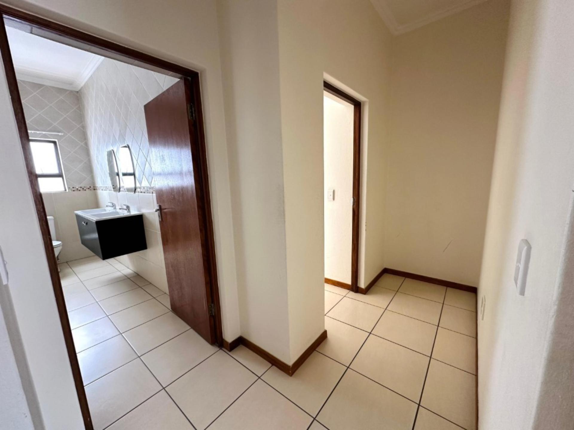  of property in Elandspark