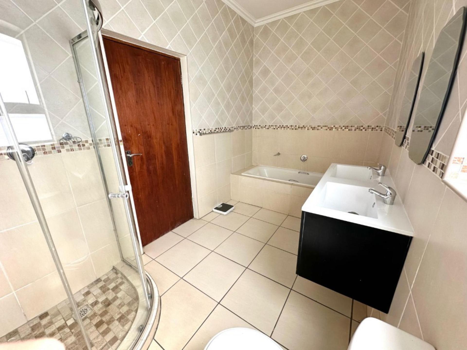  of property in Elandspark