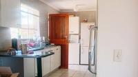 Kitchen of property in Noordheuwel