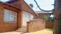 Front View of property in Noordheuwel