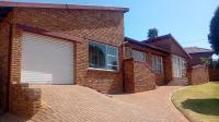 Front View of property in Noordheuwel
