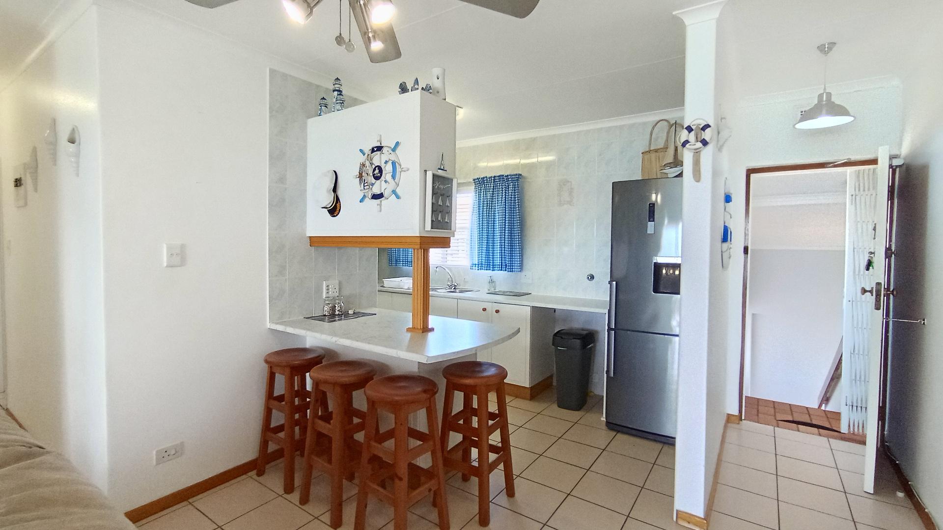 Kitchen - 12 square meters of property in Scottburgh