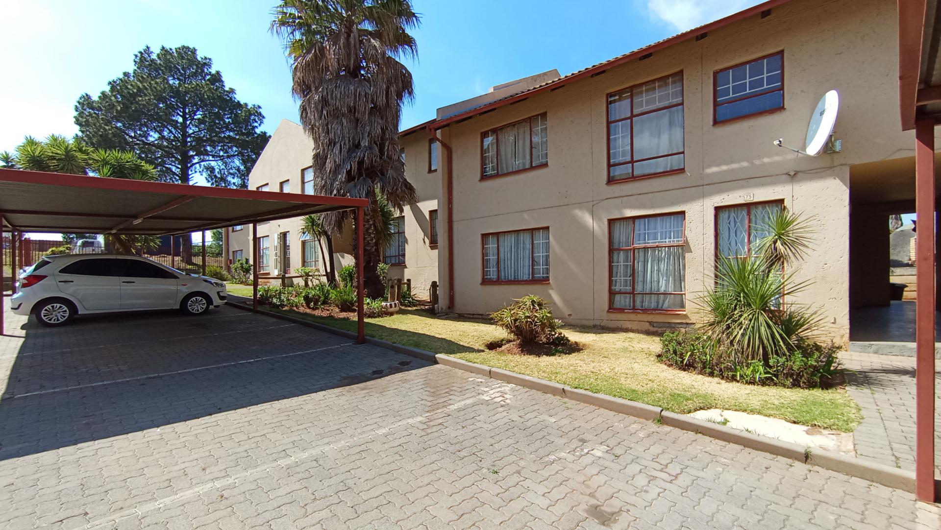 Front View of property in Lindhaven