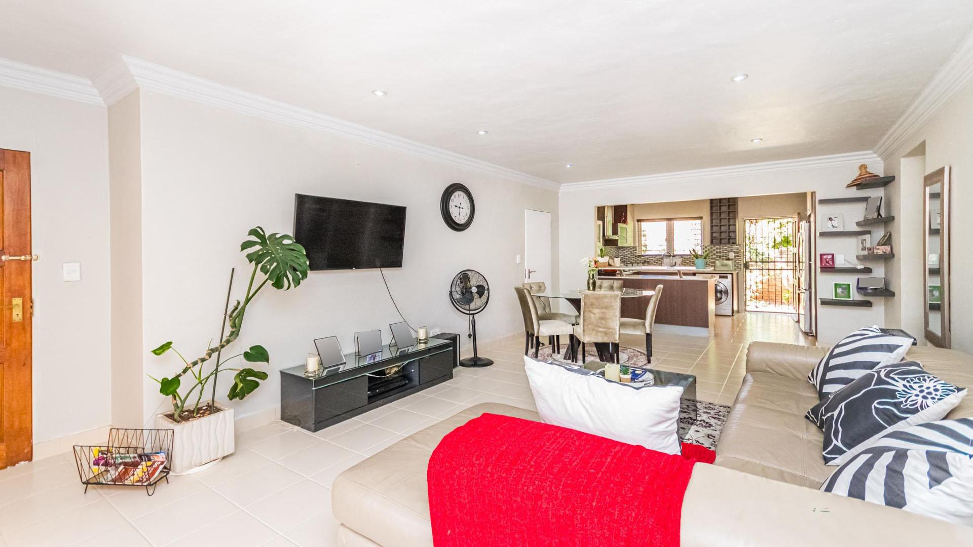 Lounges of property in Ruimsig