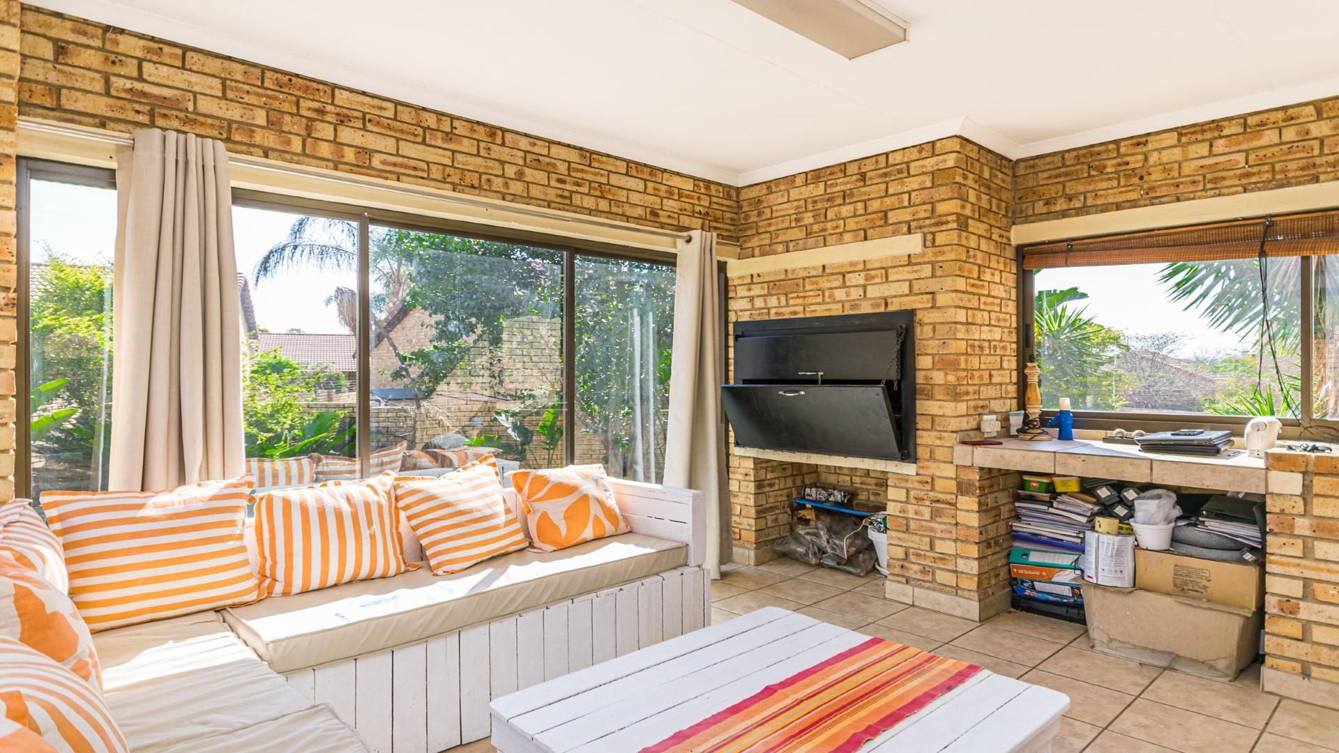 Patio of property in Ruimsig