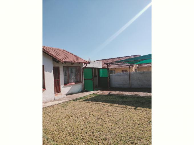 3 Bedroom House for Sale For Sale in Meredale - MR693144