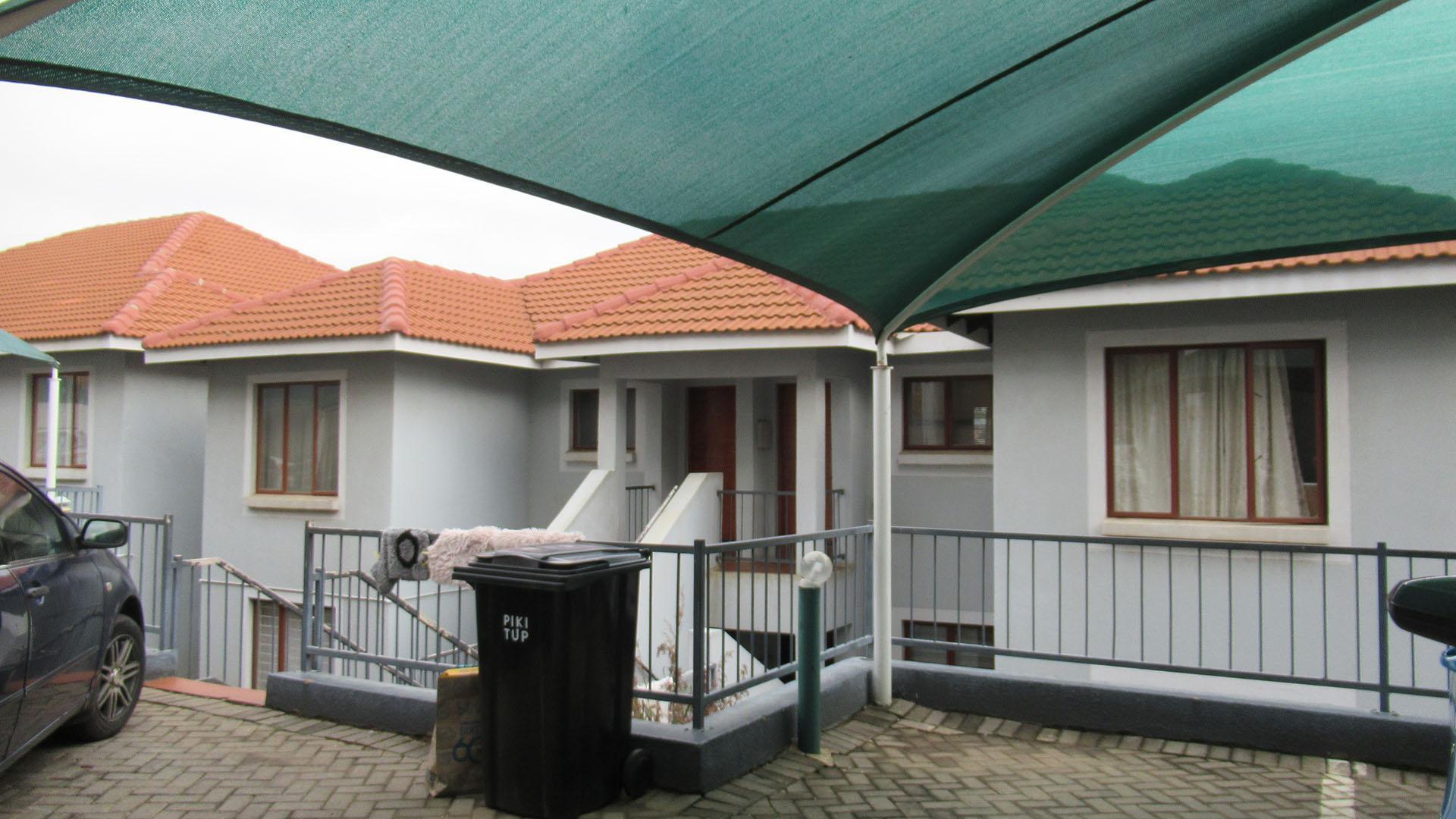 Front View of property in Winchester Hills