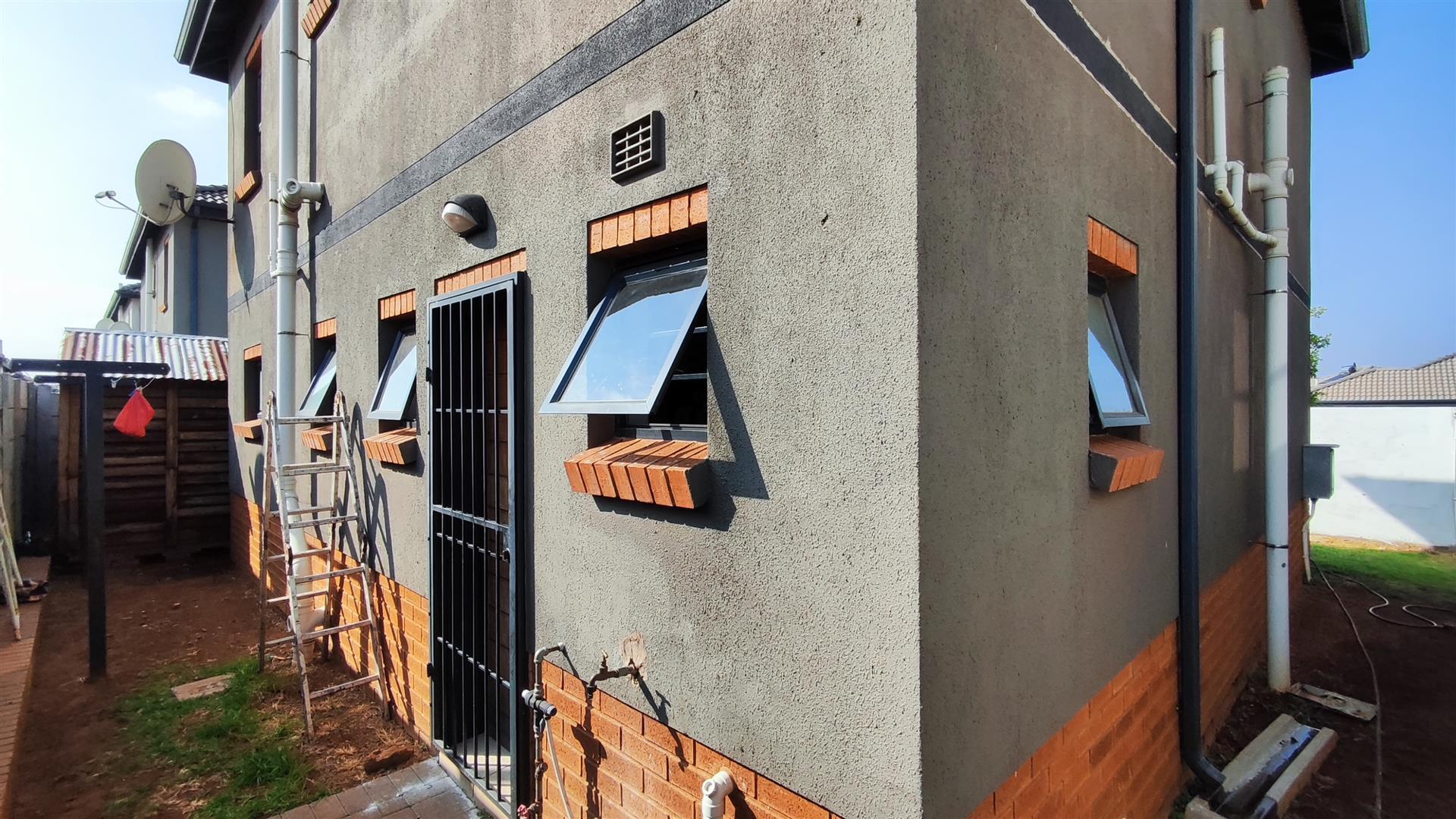 Backyard of property in Albertsdal