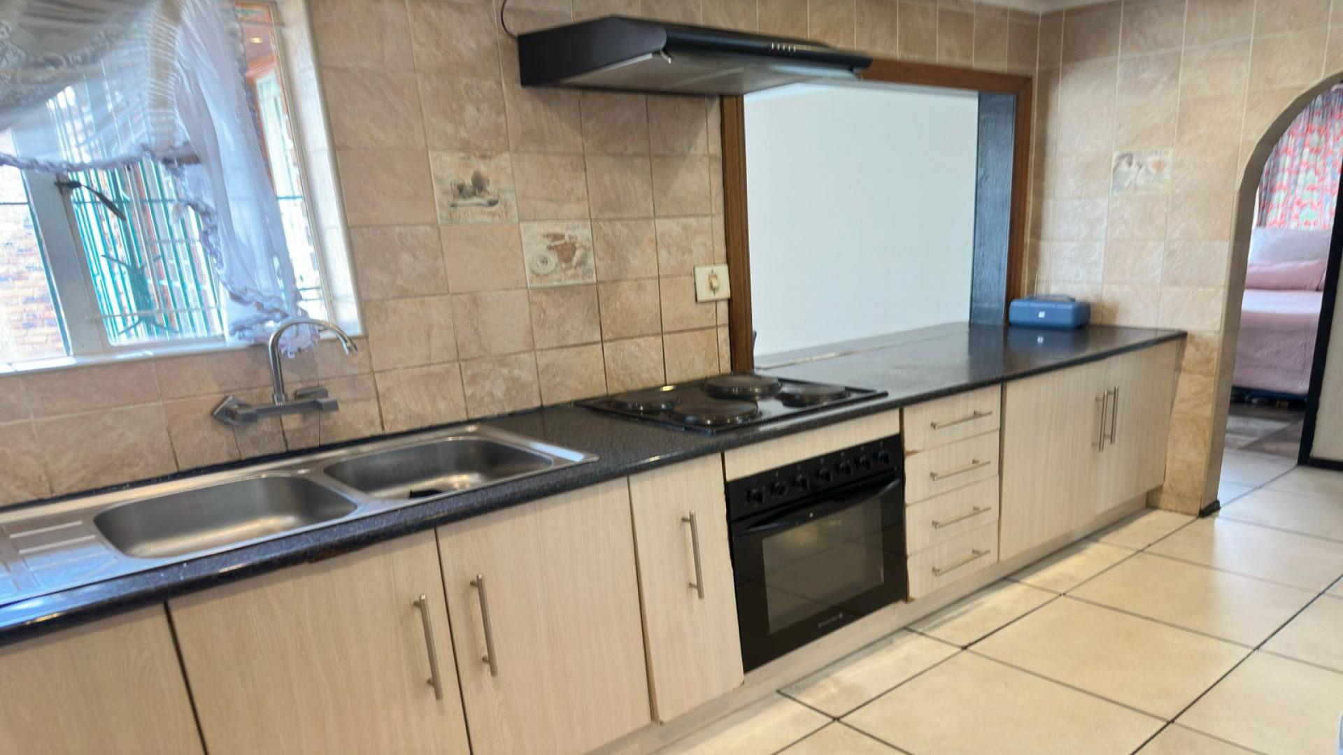 Kitchen of property in Elandspark