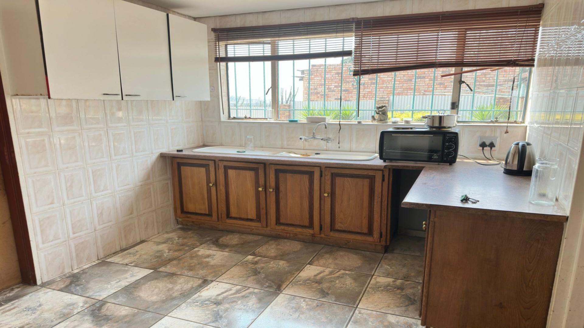 Kitchen of property in Elandspark