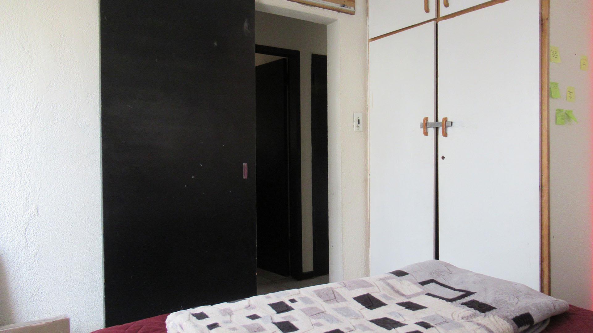 Bed Room 2 - 15 square meters of property in Elandspark