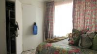 Bed Room 1 - 15 square meters of property in Elandspark
