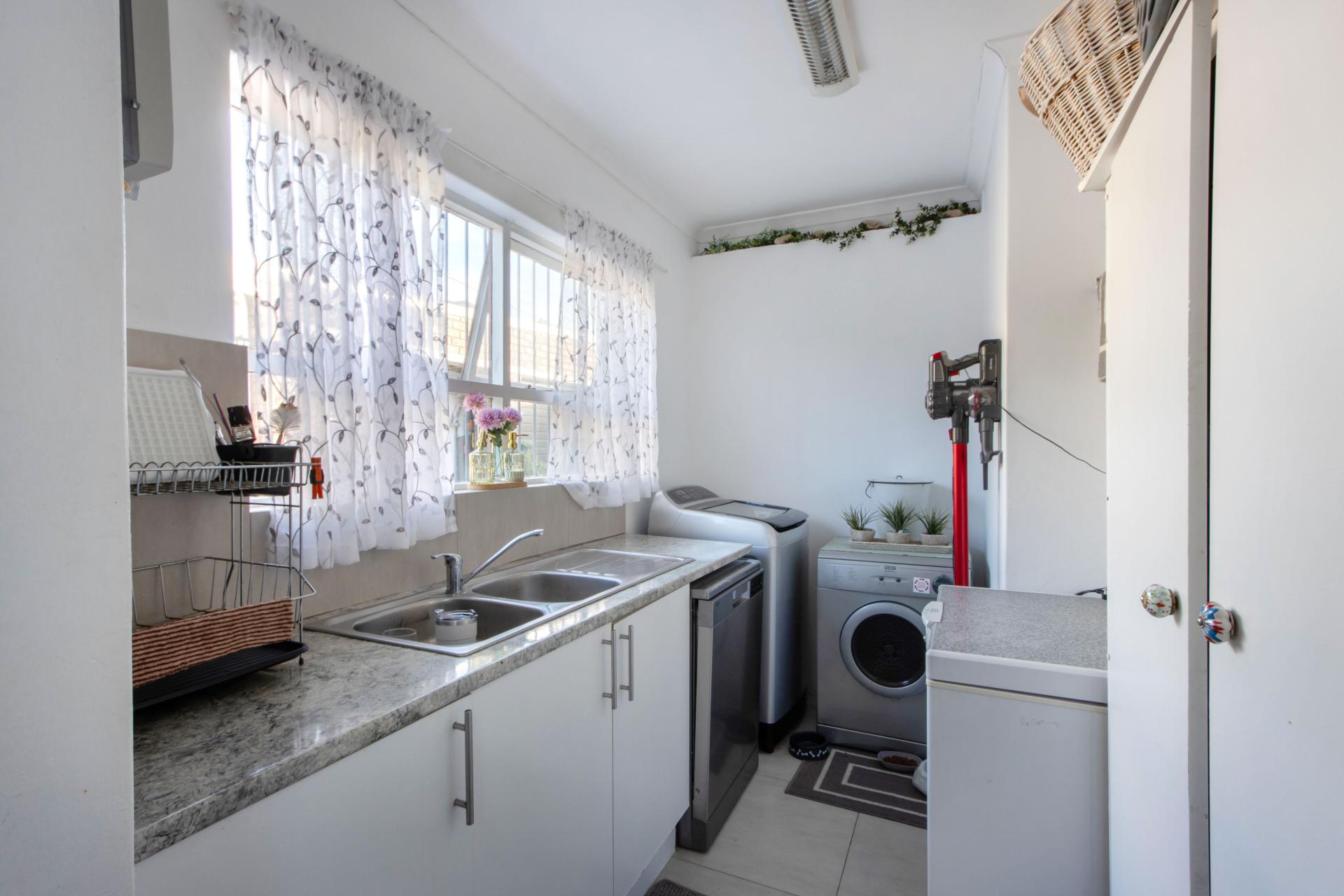  of property in Gordons Bay