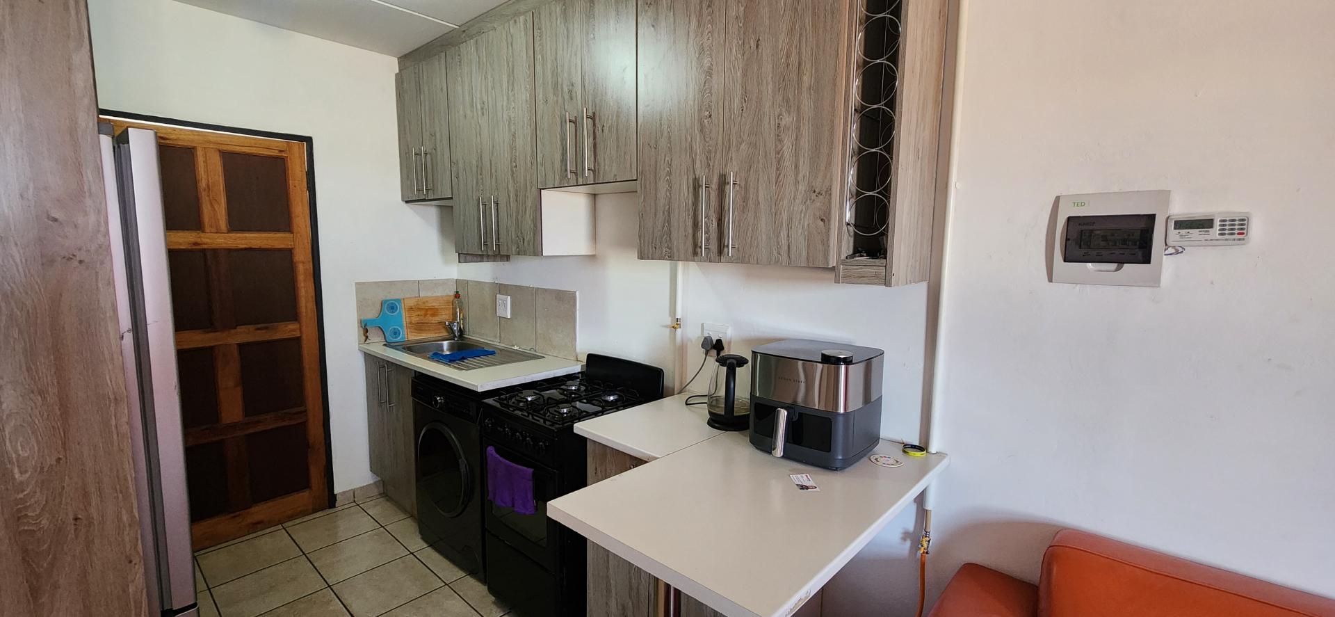 Kitchen of property in Witfield