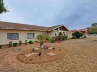  of property in Oudtshoorn