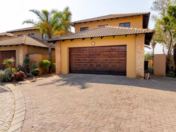 3 Bedroom House to Rent in Noordwyk - Property to rent - MR693230