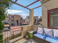  of property in Douglasdale