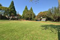  of property in Die Hoewes