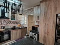 of property in Heuwelsig