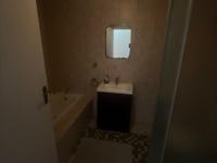  of property in Mondeor