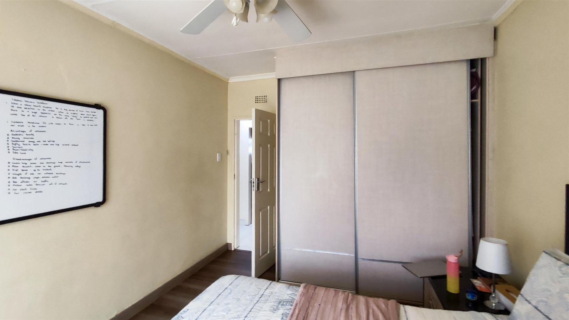 Bed Room 4 - 9 square meters of property in Brackenhurst