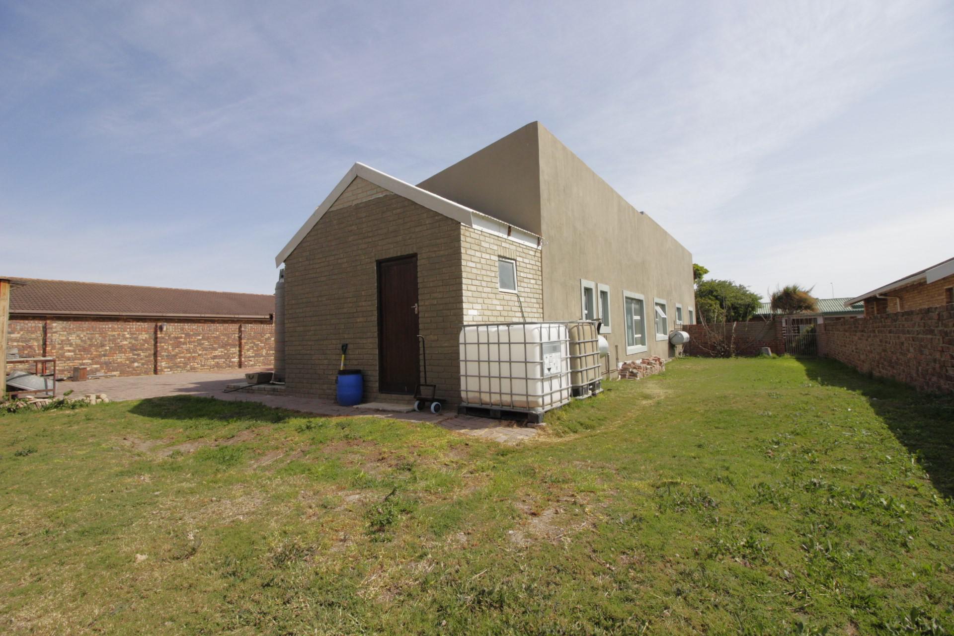  of property in Kabeljous