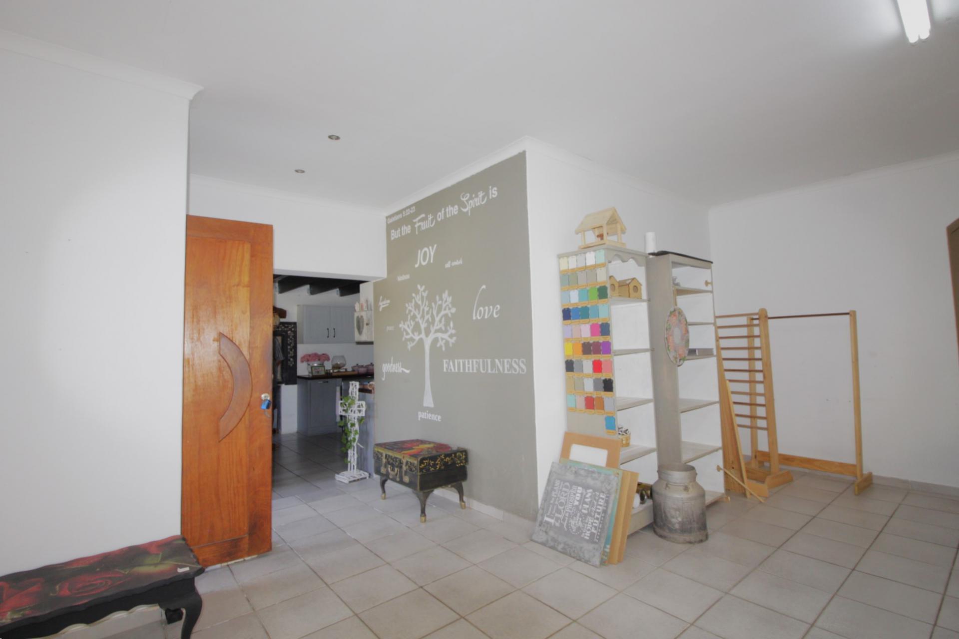  of property in Kabeljous