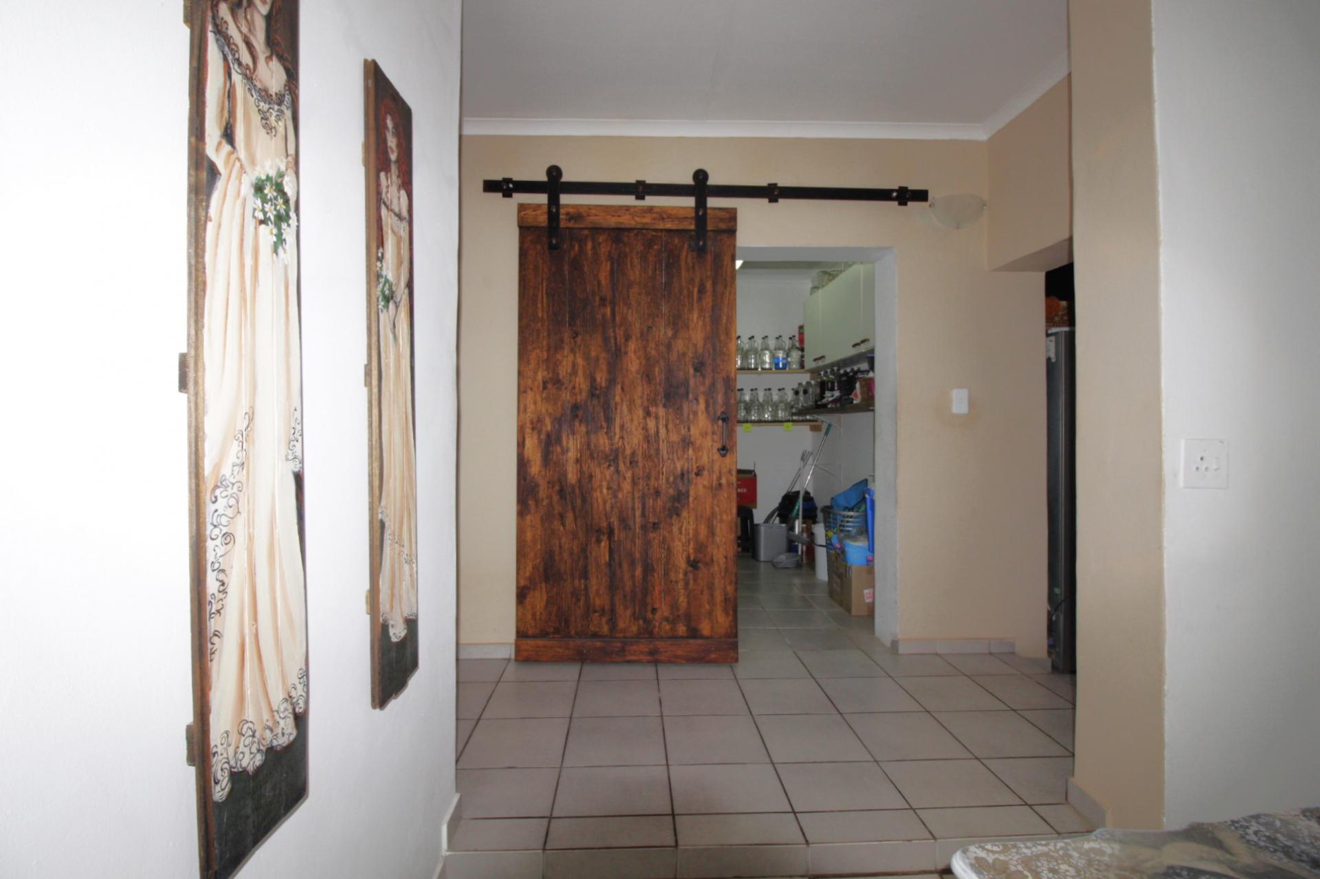  of property in Kabeljous