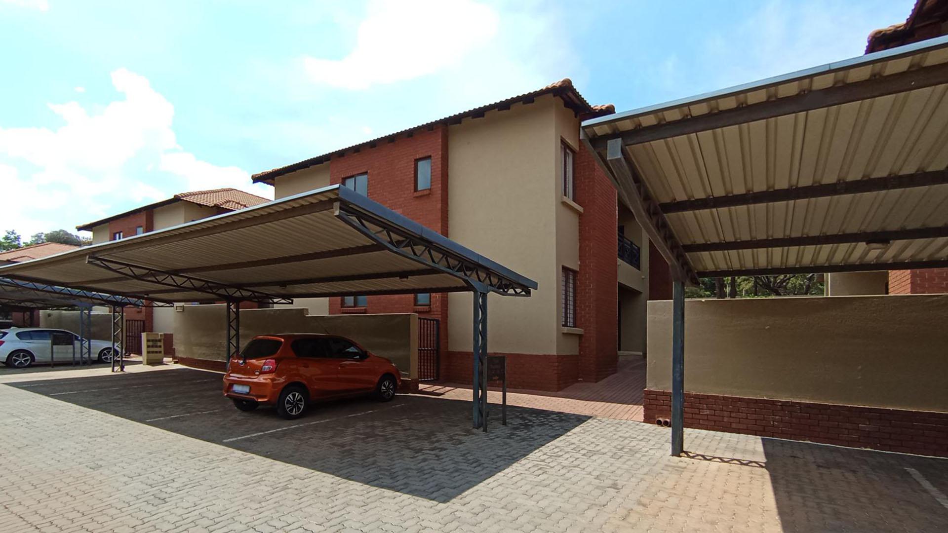 Front View of property in Pretorius Park