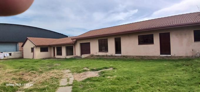 Commercial for Sale For Sale in Ermelo - MR693351