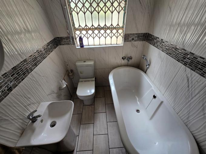 3 Bedroom House for Sale For Sale in Ermelo - MR693353