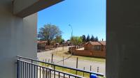 Balcony - 6 square meters of property in Witpoortjie