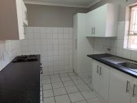  of property in Geelhoutpark