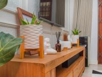  of property in Radiokop