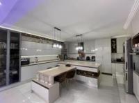  of property in Winchester Hills