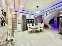  of property in Winchester Hills