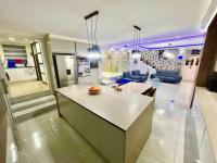  of property in Winchester Hills