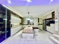  of property in Winchester Hills