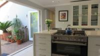 Kitchen - 34 square meters of property in Maroeladal