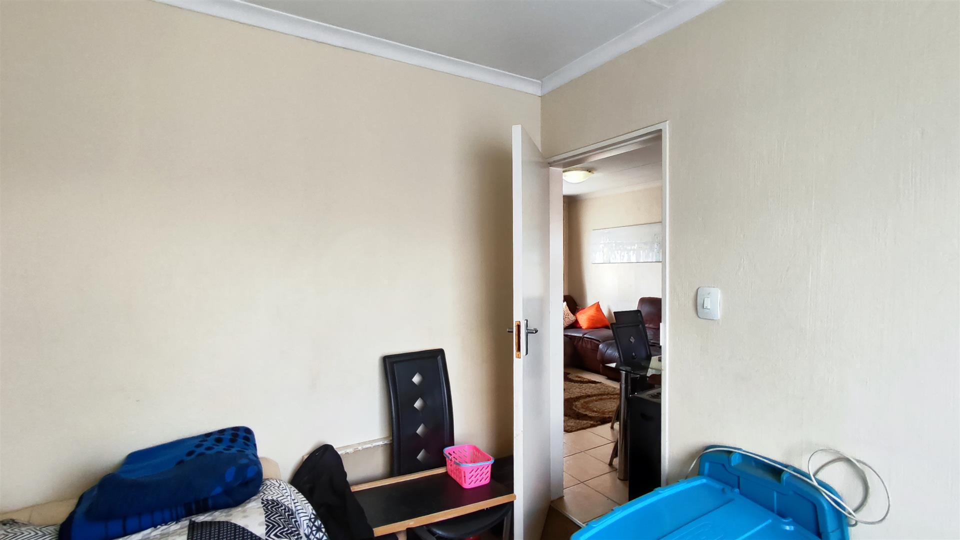 Bed Room 2 - 9 square meters of property in Sharon Park