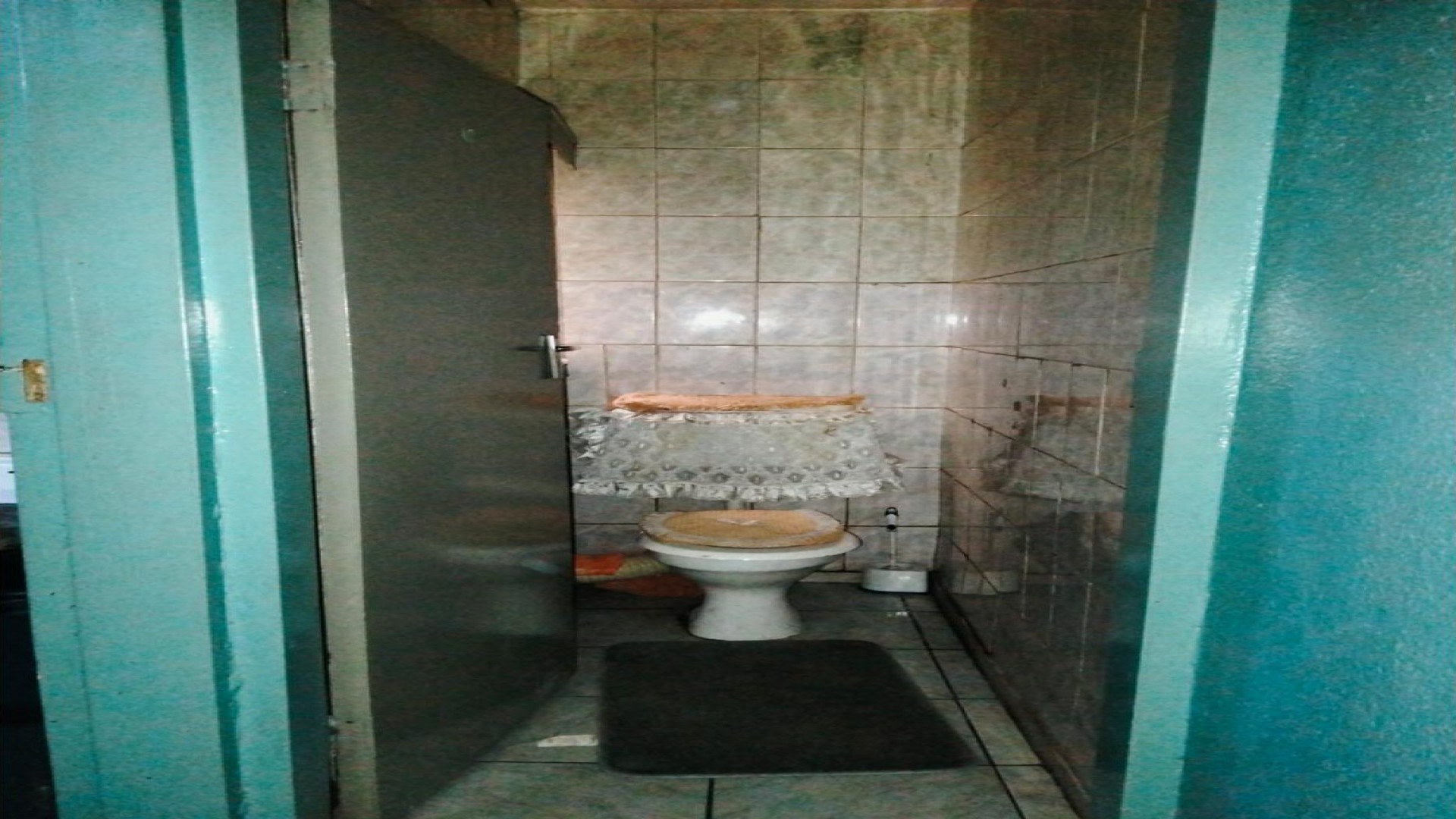 Bathroom 1 of property in Dalview